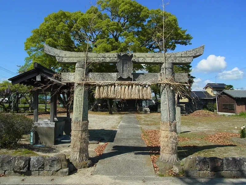 下飯盛八幡神社