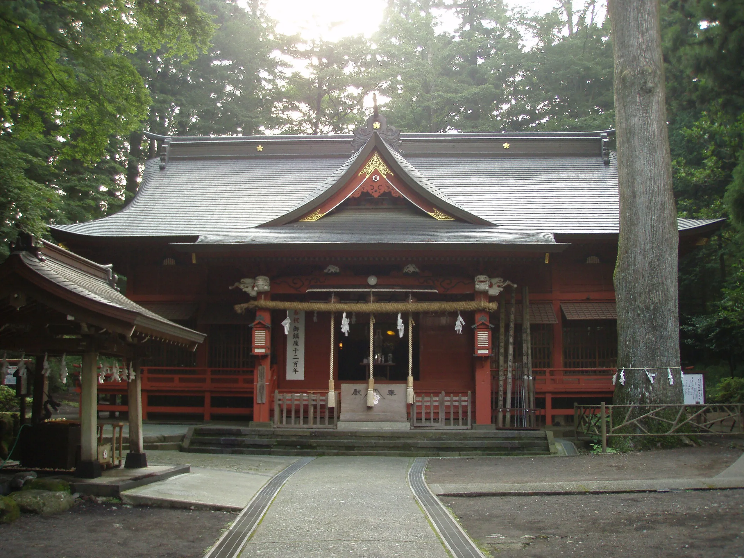 東口本宮冨士浅間神社の写真 2