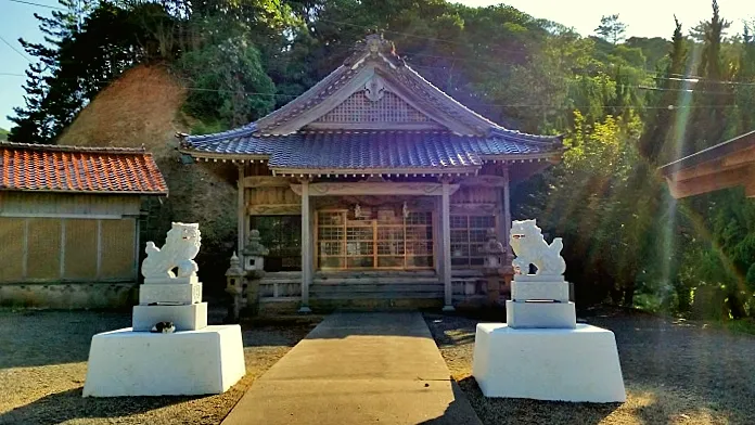 韓神新羅神社の写真 2